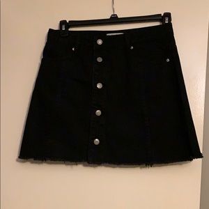 Black denim skirt never worn!